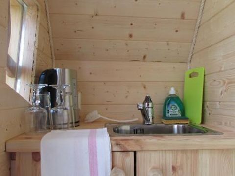 HÉBERGEMENT INSOLITE 2 personnes - CABANE MAGIQUE