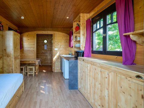 HÉBERGEMENT INSOLITE 3 personnes - Roulotte Gîte Bohème