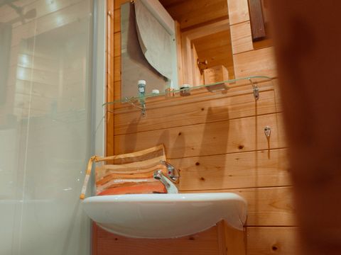 HÉBERGEMENT INSOLITE 2 personnes - 2 personnes 21m2