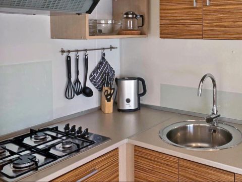 MOBILHOME 5 personnes - SunLodge Redwood (arrivée en haute saison le vendredi))