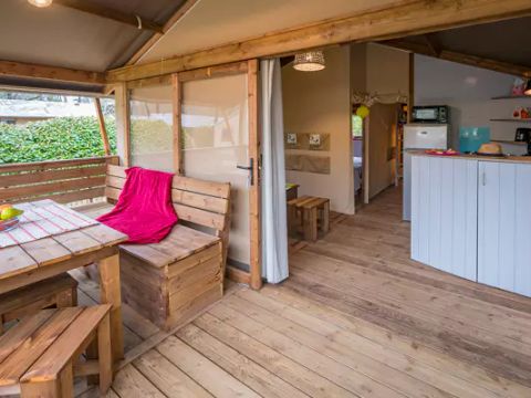 TENTE 5 personnes - Tente Ecoluxe 2 chambres sans sanitaires (T5E2)