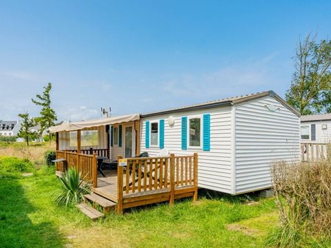 Bungalow 6 personnes - Mobil-home | Comfort | 2 Ch. | 4/6 Pers. | Terrasse surélevée | 2 SDB | Clim.
