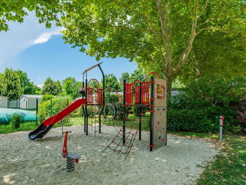 Camping Le Château de Galaure - Camping Drome - Image N°11