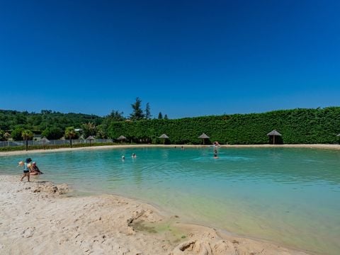 Camping Le Château de Galaure - Camping Drôme