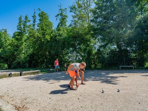 Camping Le Château de Galaure - Camping Drôme