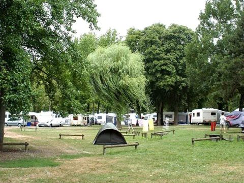 Camping Le Rochat - Camping Indre - Image N°5