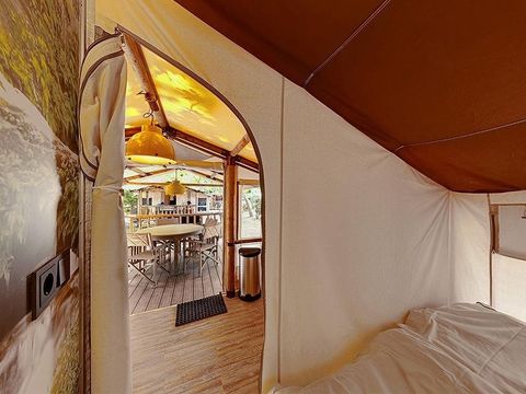 Tente en toile et en bois 5 personnes - SunLodge Jungle