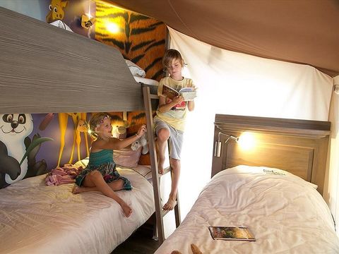 Tente en toile et en bois 5 personnes - SunLodge Jungle
