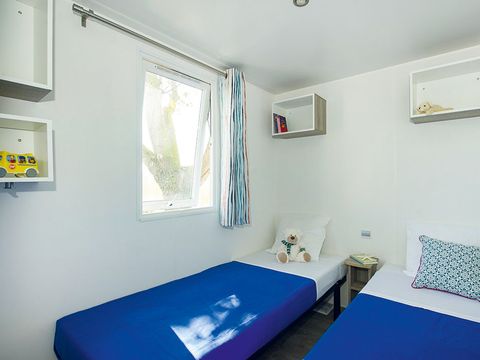 MOBILHOME 6 personnes - Comfort XL | 2 Ch. | 4/6 Pers. | Terrasse surélevée | Clim.