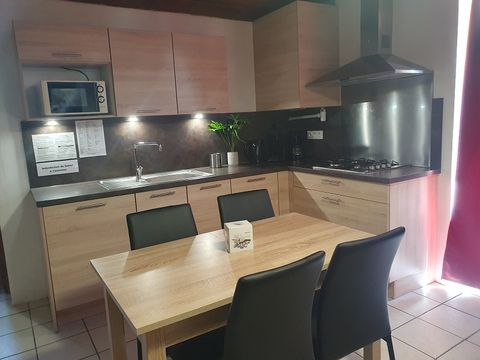 GÎTE 4 personnes - F2 - Gîte Rez de Chaussée