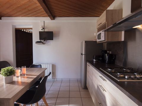 GÎTE 4 personnes - F1 -Gite Rez de Chaussée