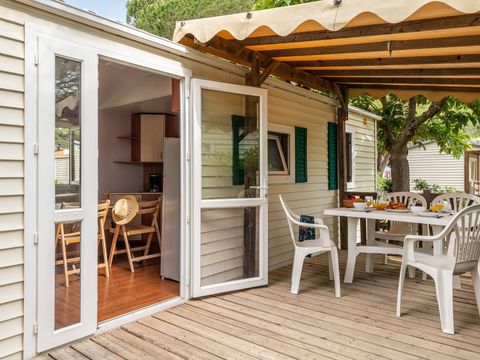 MOBILHOME 6 personnes - Mobil-home | Comfort | 3 Ch. | 6 Pers. | Terrasse surélevée | Clim.