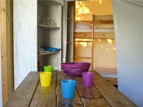 BUNGALOW TOILÉ 4 personnes - Junior 2 chambres 17m² - sans sanitaires