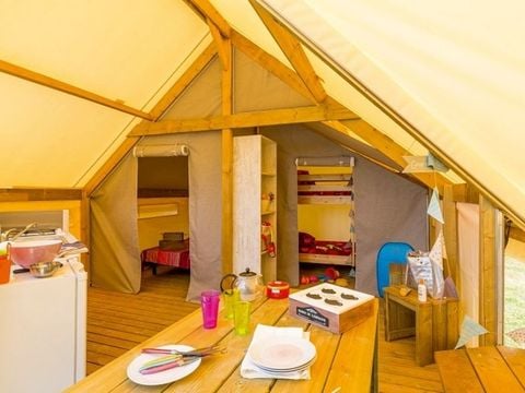 BUNGALOW TOILÉ 4 personnes - Junior 2 chambres 17m² - sans sanitaires