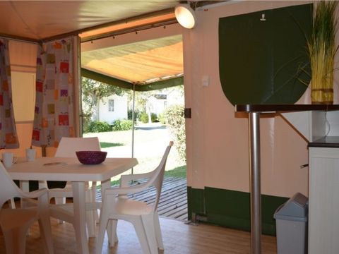 Bungalow toilé 5 personnes - Kiwi 2 chambres 25m² - sans sanitaires