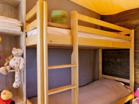 BUNGALOW TOILÉ 5 personnes - Junior 2 chambres 21m²