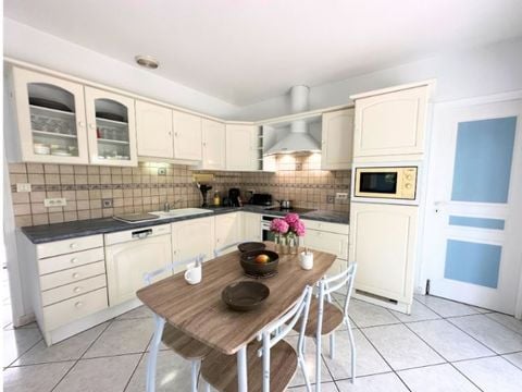 MAISON 9 personnes - Villa Balnéo 9 personnes 3 chambres 2 sdb 130m²