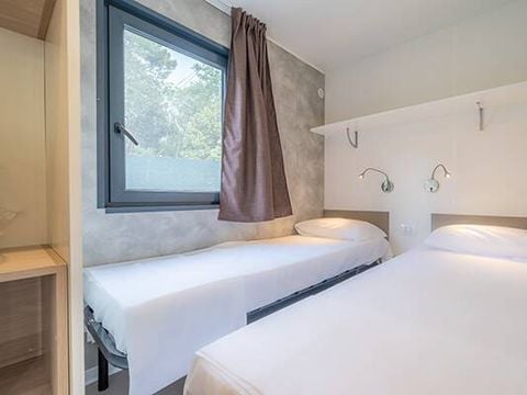 MOBILHOME 4 personnes - Mobil-home | Comfort | 2 Ch. | 4 Pers. | Terrasse surélevée | Clim.