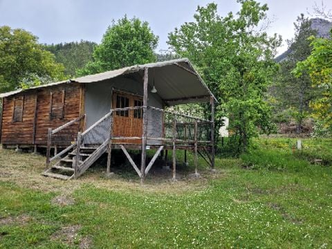 LODGE 5 personnes - Cabane Lodge sur Pilotis 34m² 2 chambres + terrasse
