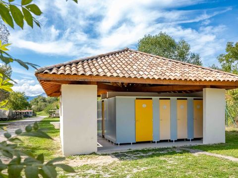 Emplacement - Forfait Emplacement Confort - Vue sur le lac