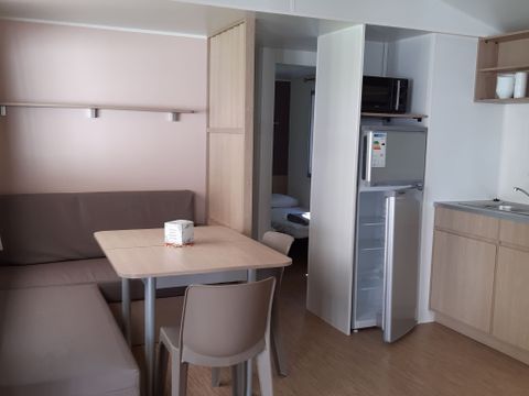 Mobilhome 8 personnes - 3 chambres 35m²