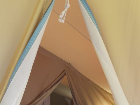 Tente en toile et en bois 5 personnes - Ecolodge
