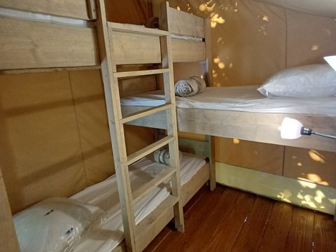 Tente en toile et en bois 5 personnes - Ecolodge