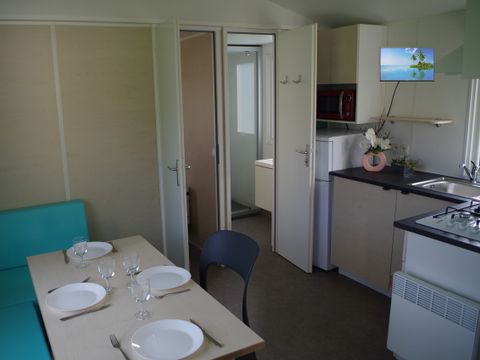 Mobilhome 4 personnes - GRAND CONFORT - TV - BBQ