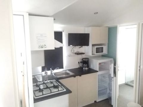 Mobilhome 4 personnes - GRAND CONFORT - TV - BBQ