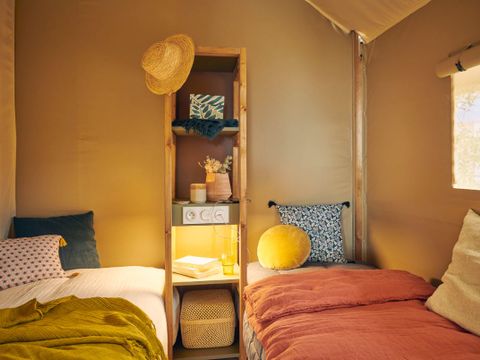TENTE TOILE ET BOIS 4 personnes - Woodlodge Vue Loire Confort 26m² - 2 chambres + terrasse 4 pers
