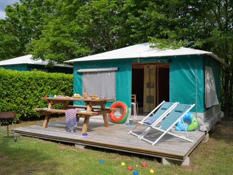 TENTE 4 personnes - Tente Caraïbe Standard 16m² /2 chambres ( sans sanitaires) 4 pers