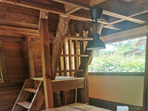TENTE 4 personnes - Lodge (sanitaires communs du camping)