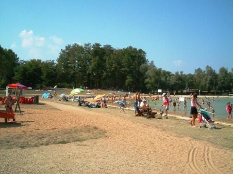 Camping du Lac de Cormoranche  - Camping Ain - Image N°33