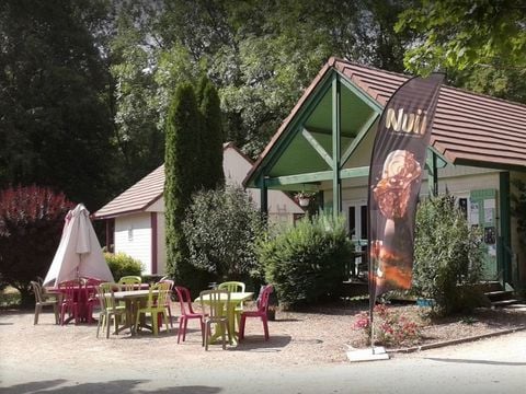 Village Chalets - Le Rû Du Pré - Camping Yonne