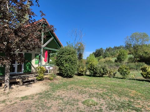 Village Chalets - Le Rû Du Pré - Camping Yonne - Image N°8