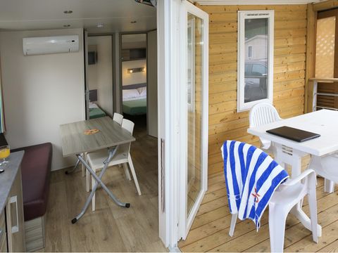 Mobilhome 4 personnes - Loggia Confort 27m² - Climatisation TV