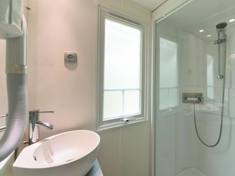 MOBILHOME 4 personnes - Mobil-home Lancelot Standard 25m² (2 chambres) + terrasse semi couverte 4 pers