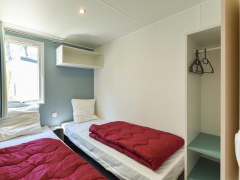 MOBILHOME 6 personnes - Mobil-home Caélia Confort 31m² (3 chambres) + terrasse couverte / Zone piétonne 4/6 pers