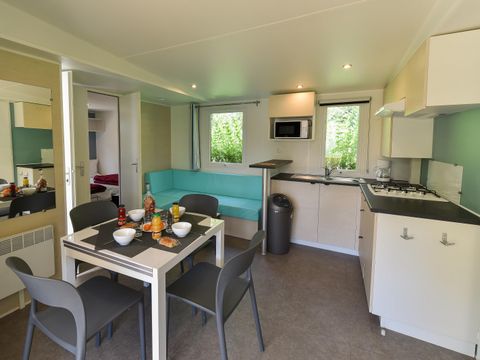 MOBILHOME 6 personnes - Mobil-home Caélia Confort 31m² (3 chambres) + terrasse couverte / Zone piétonne 4/6 pers