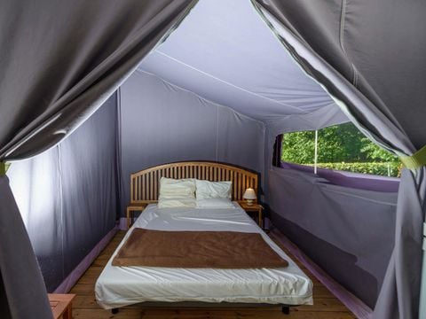Tente en toile et en bois 5 personnes - Freeflower Confort 37m² (2 chambres) + terrasse couverte 13m² - sans sanitaires - 5 pers