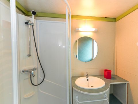 CHALET 5 personnes - Chalet Standard 25m² (2 chambres ) + terrasse couverte 5 pers