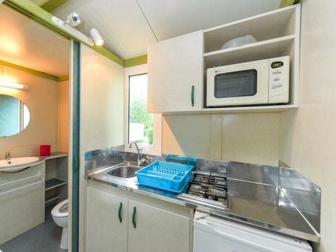 Chalet 5 personnes - Chalet Standard 25m² (2 chambres ) + terrasse couverte 5 pers( 2 adultes max)