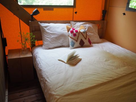 Tente en toile et en bois 5 personnes - Tente safari Loubine