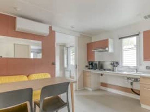 MOBILHOME 4 personnes - accessible aux personnes handicapées Sardine