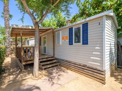 MOBILHOME 4 personnes - Classic | 2 Ch. | 4 Pers. | Terrasse Lounge | 1 SDB | Clim.