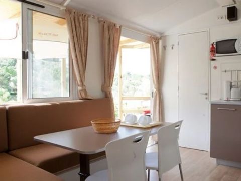 MOBILHOME 6 personnes - Mobil-home | Classic | 2 Ch. | 4/6 Pers. | Terrasse surélevée | Clim.