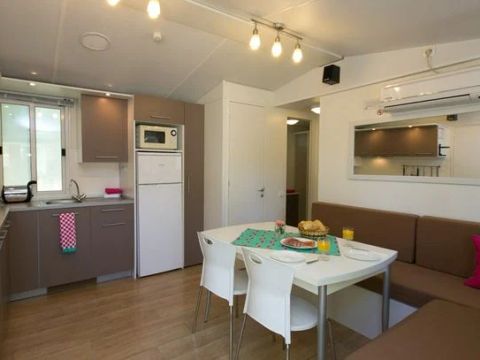 MOBILHOME 6 personnes - Mobil-home | Classic | 3 Ch. | 4/6 Pers. | Terrasse surélevée | Clim.