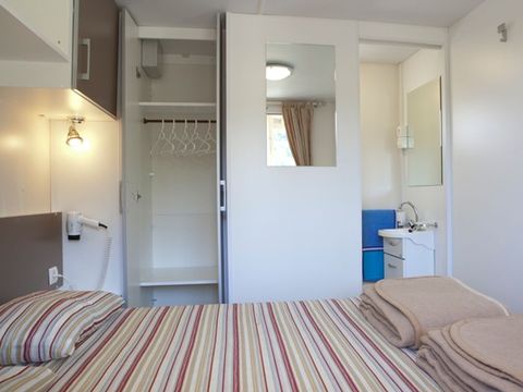 MOBILHOME 6 personnes - Mobil-home | Comfort | 2 Ch. | 4/6 Pers. | Terrasse surélevée | Clim.