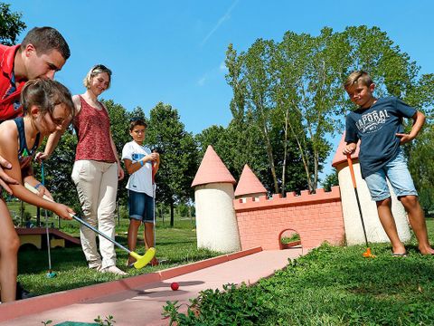 Camping Le Lac Des Sapins  - Camping Rhone - Image N°9