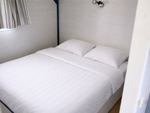 MOBILHOME 4 personnes - MH2 20 m² pas de terrasse (lits: 1 gd + 2 pts côte à côte)